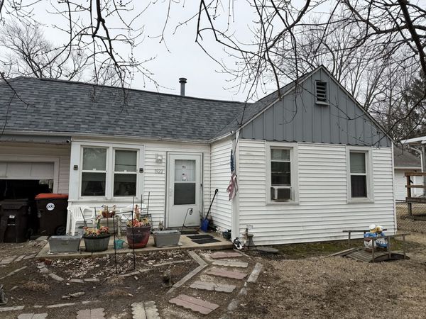 1922 W Richwoods Boulevard, Peoria, IL 61604