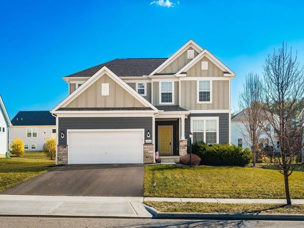 12316 Greenwood Drive, Pickerington, OH 43147