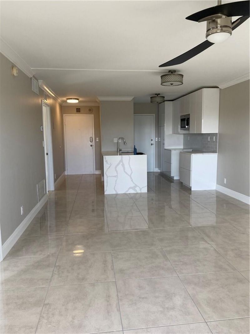 900 NE 18th Avenue, Unit 608, Fort Lauderdale, FL 33304 Photo