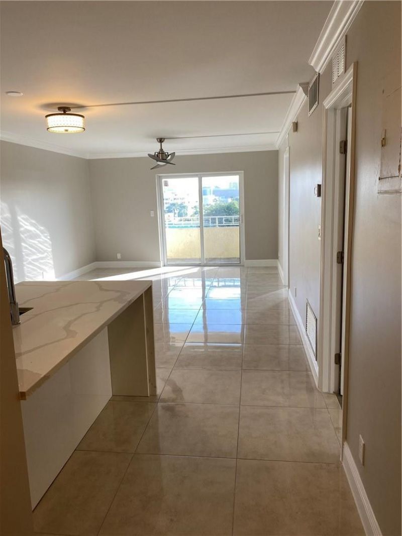 900 NE 18th Avenue, Unit 608, Fort Lauderdale, FL 33304 Photo