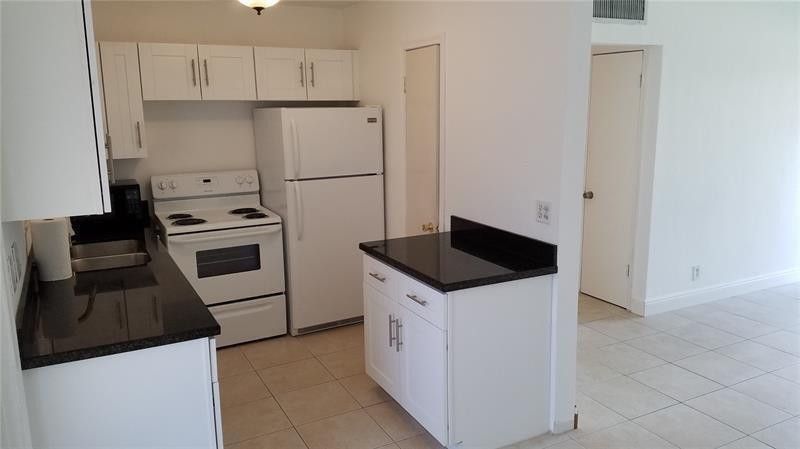 2734 Fillmore Street, Unit 3-E, Hollywood, FL 33020 Photo