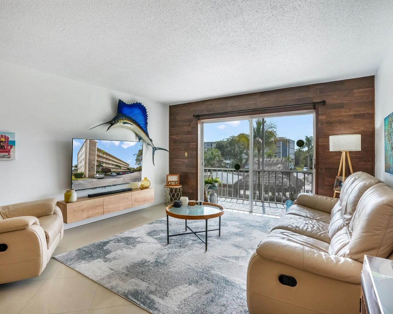 4700 Washington Street, Unit 301, Hollywood, FL 33021 Photo