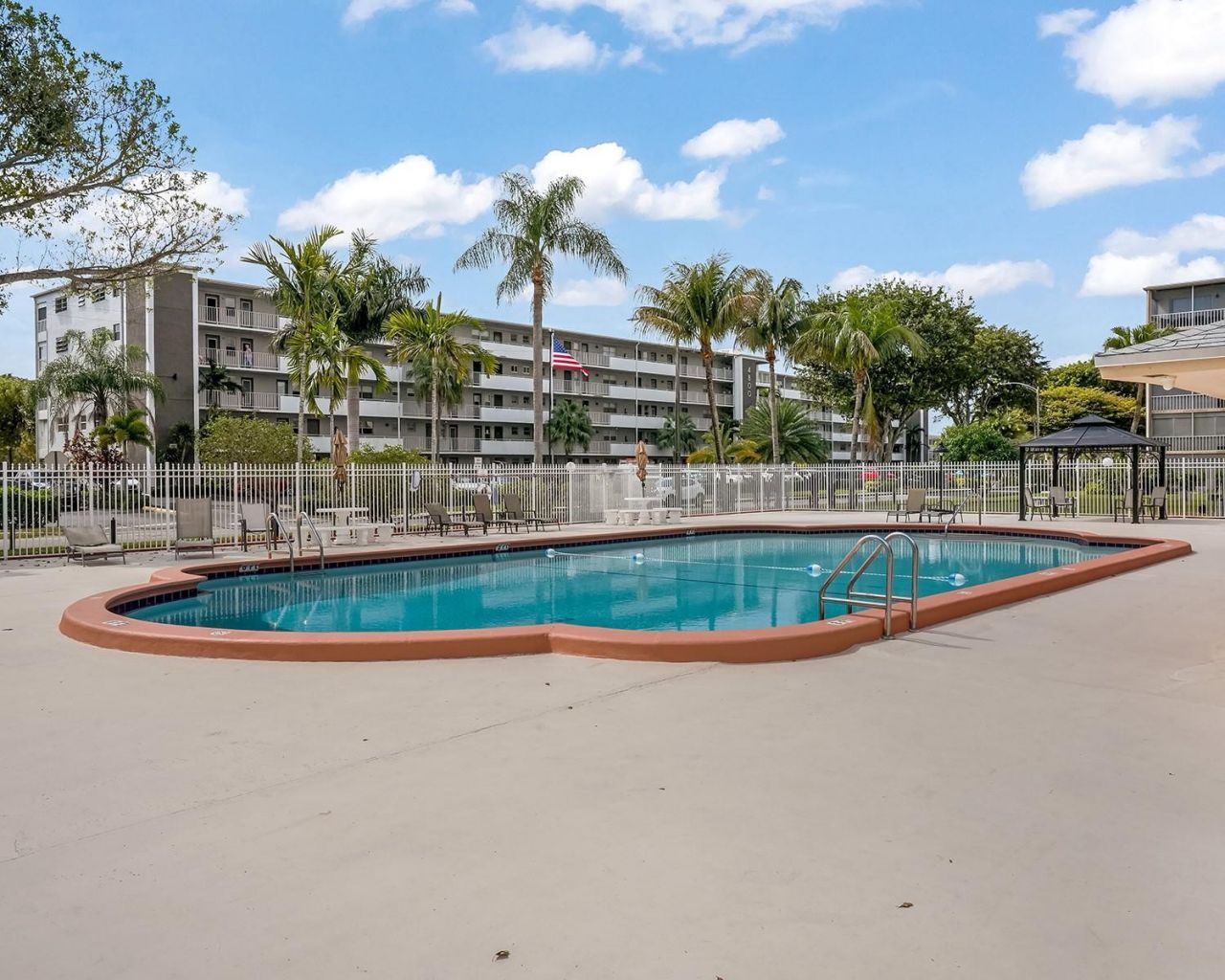 4700 Washington Street, Unit 301, Hollywood, FL 33021 Photo