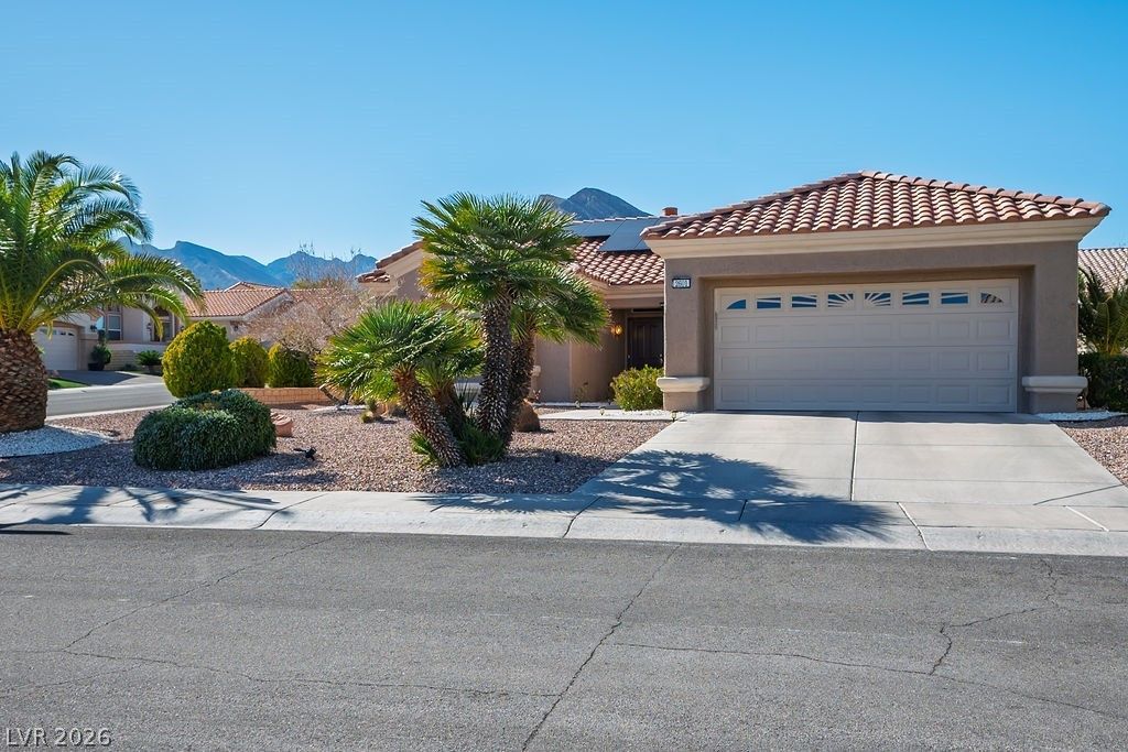 2601 Hope Forest Drive, Las Vegas, NV 89134 Main Photo