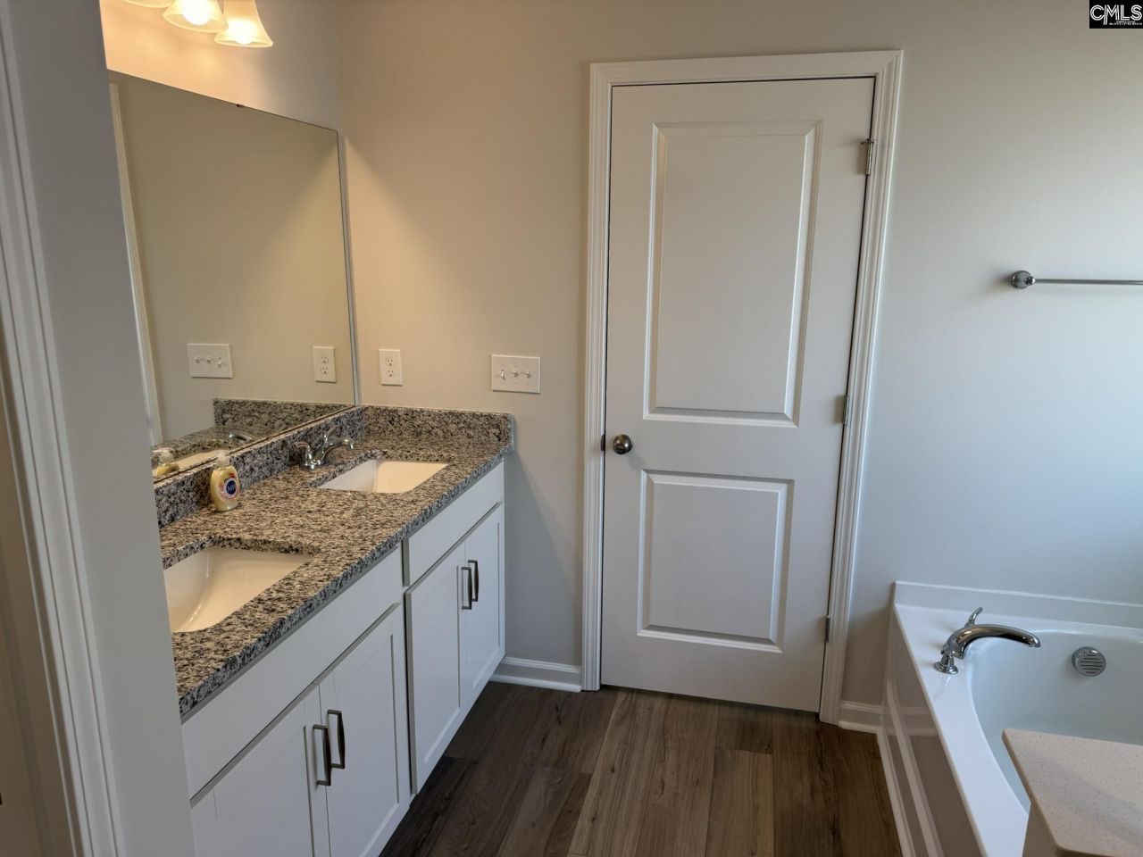 3020 Hallsdale Drive  Photo 13