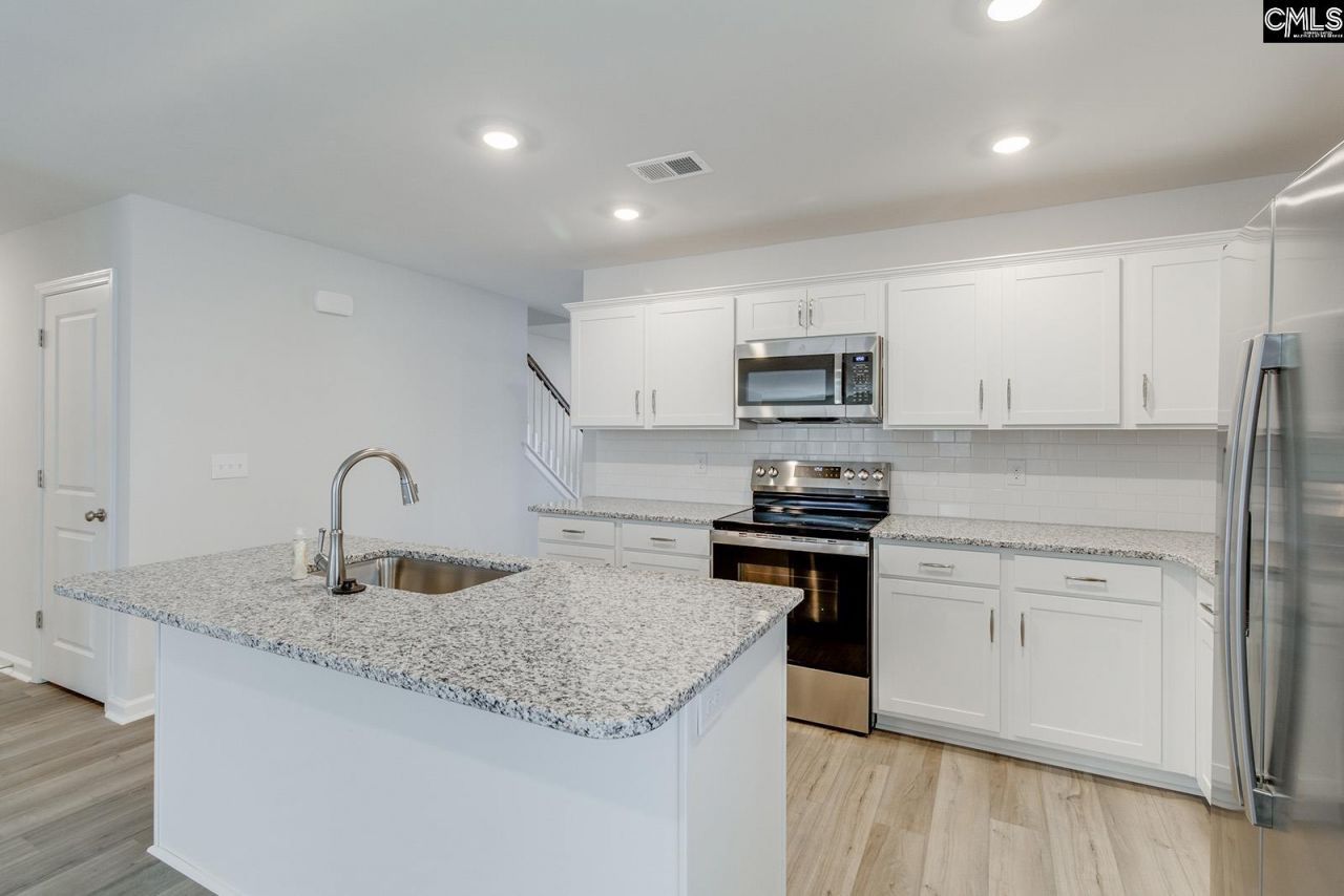 3020 Hallsdale Drive Photo 7