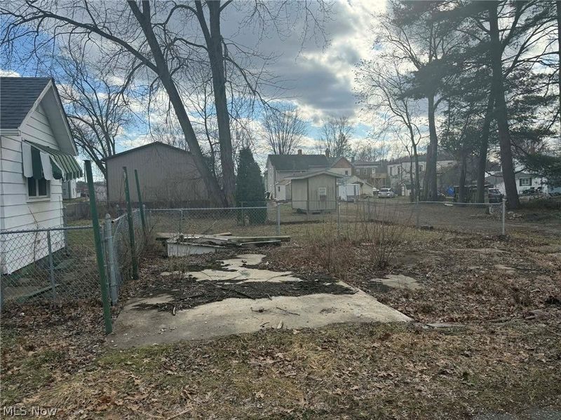 230 2nd Drive SW, New Philadelphia, OH 44663 Photo 4