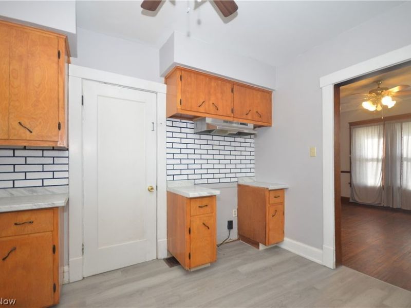 1591 Pilgrim Street, Akron, OH 44305 Photo 10