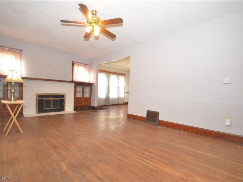 1591 Pilgrim Street, Akron, OH 44305 Photo 4