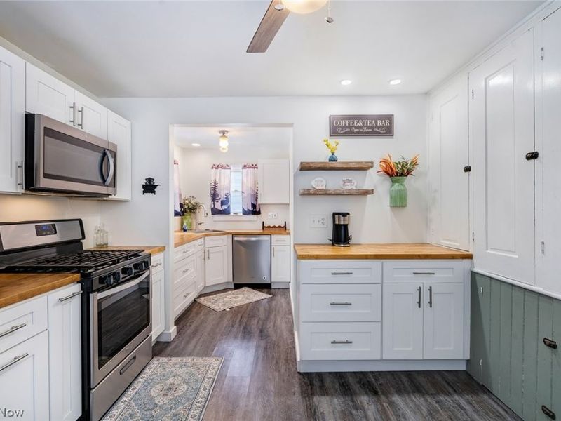 11743 Peckham Avenue, Hiram, OH 44234 Photo 4