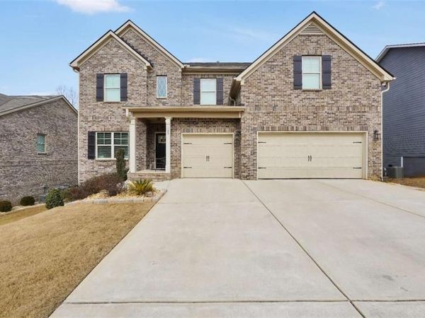 105 Hacienda Avenue, Locust Grove, GA 30248