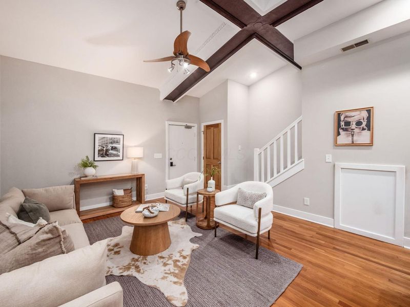 1276 N High Street, Unit 402, Columbus, OH 43201 Photo 4