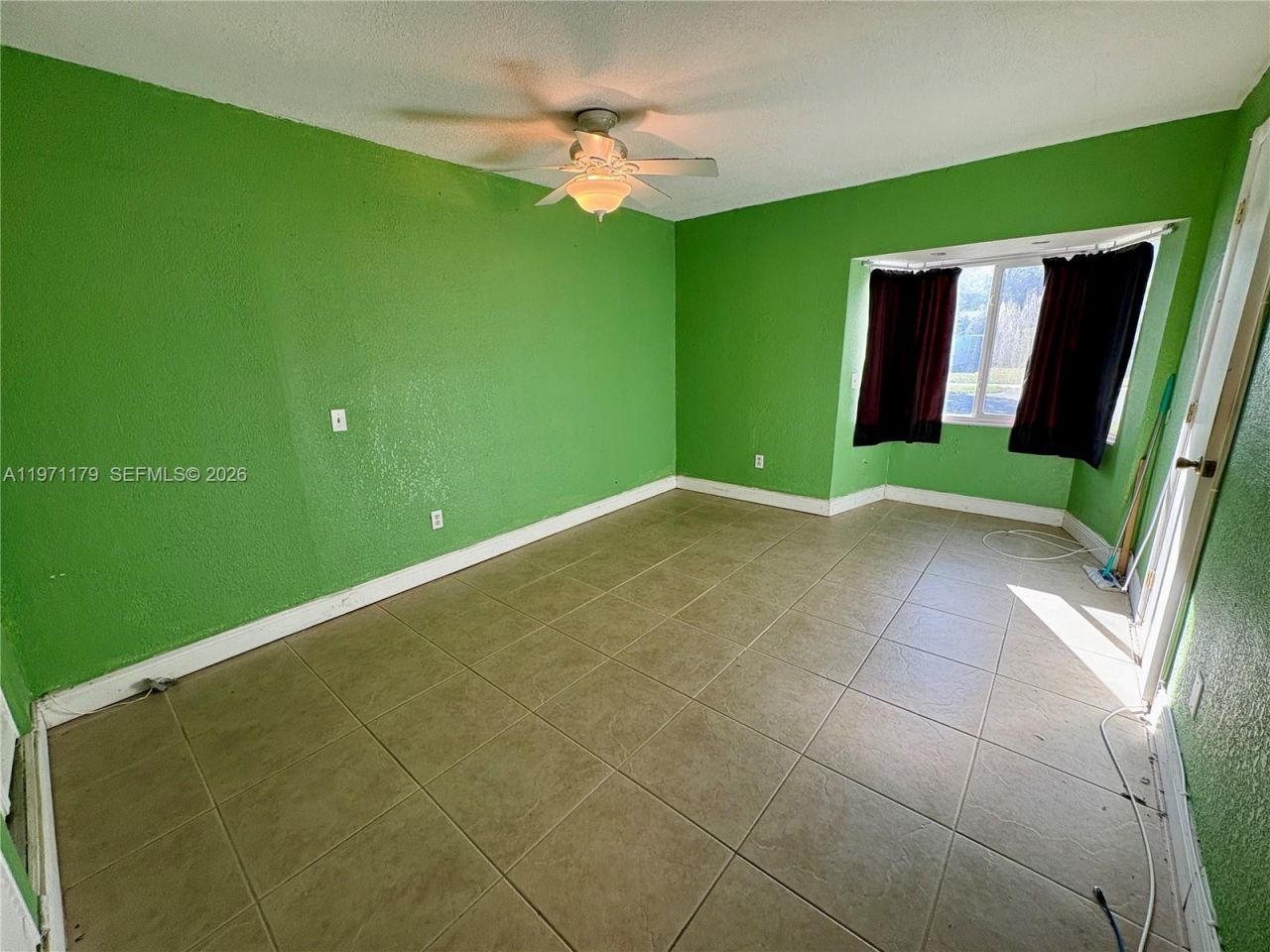 4948 SW 90th Ter, Cooper City, FL 33328 Photo