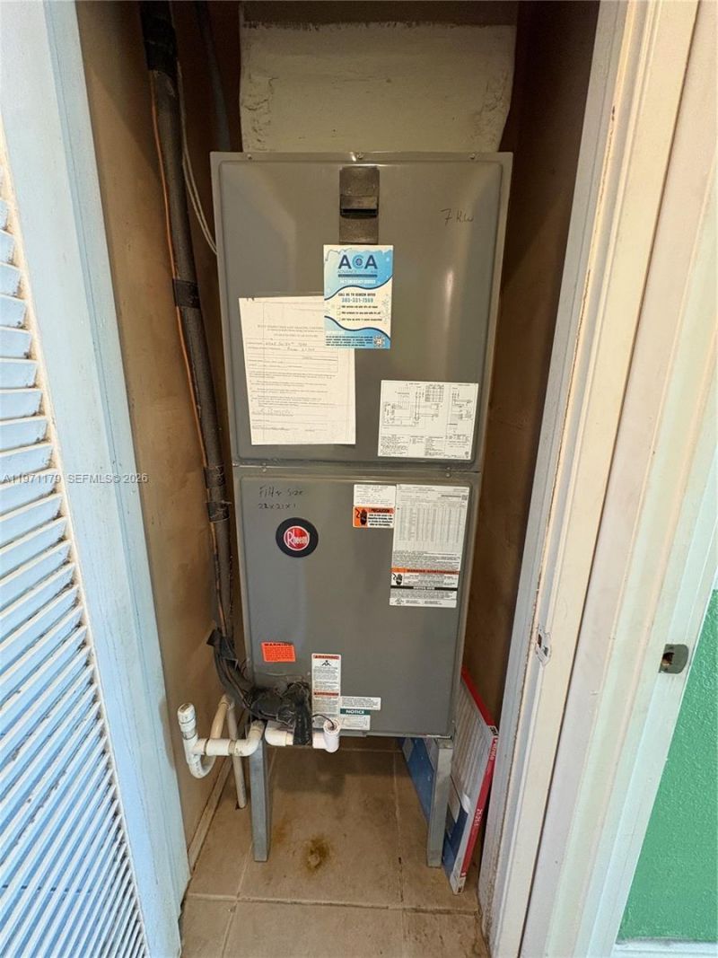 4948 SW 90th Ter, Cooper City, FL 33328 Photo