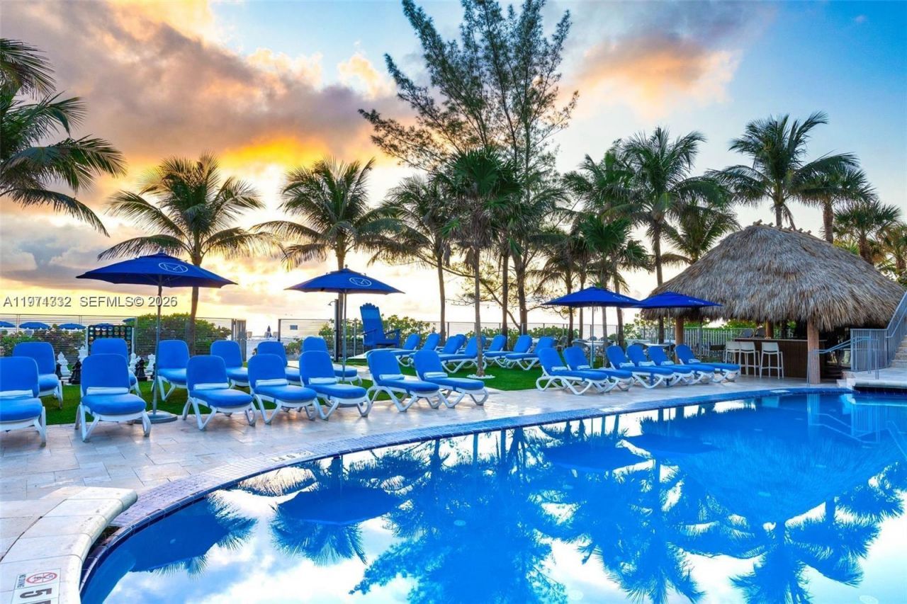 18683 Collins Ave , Unit 1403, Sunny Isles Beach, FL 33160 Photo