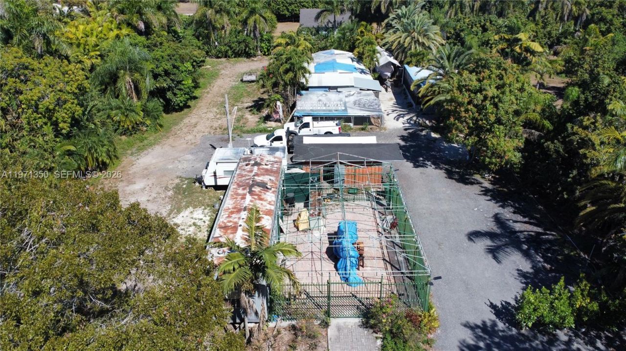 19355 SW 320th St , Homestead, FL 33030 Photo