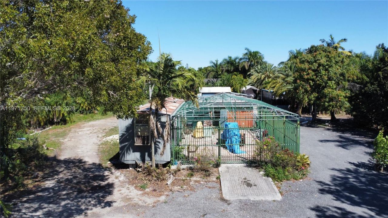 19355 SW 320th St , Homestead, FL 33030 Photo