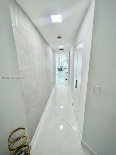79 SW 12th St , Unit 1806, Miami, FL 33130 Photo
