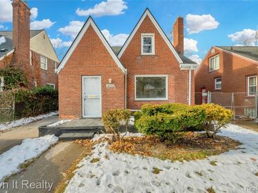 16575 Asbury Park, Detroit, MI 48235