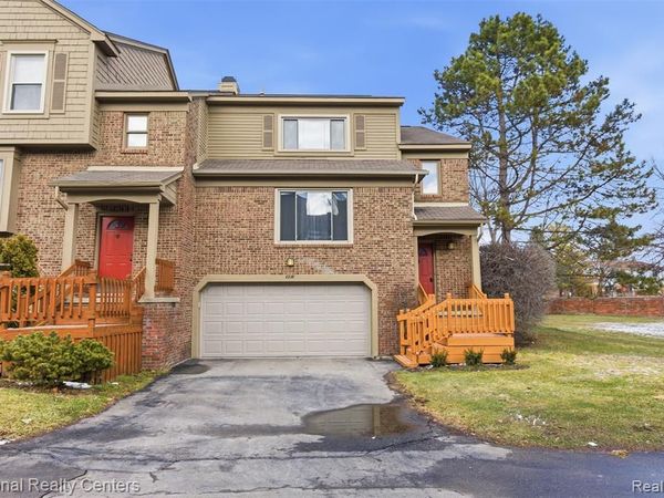 6298 Aspen Ridge Boulevard, West Bloomfield Twp, MI 48322