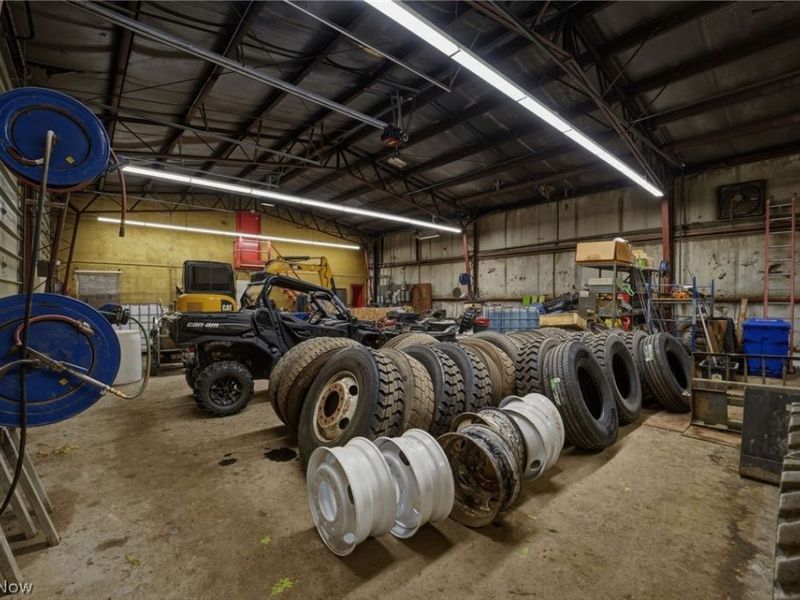 1489 State Road, Roaming Shores, OH 44084 Photo 23