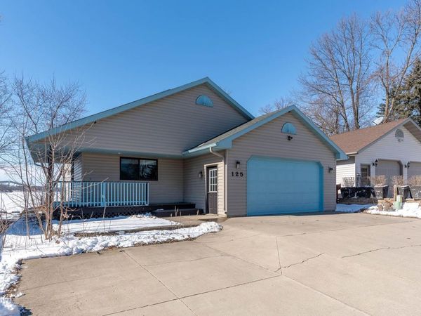 125 Willow Point Drive , Elysian, MN 56028