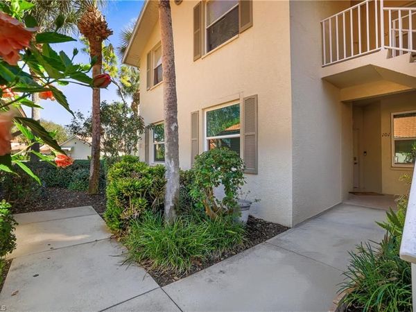 305 Robin Hood CIR, Unit 101, NAPLES, FL 34104