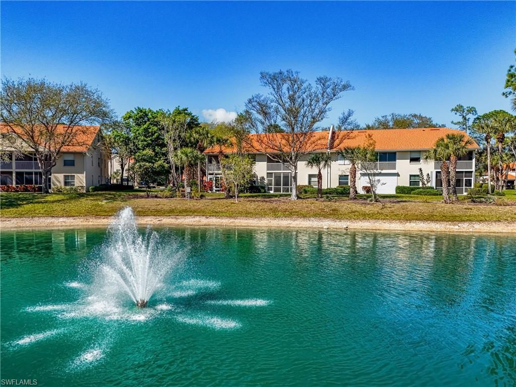 305 Robin Hood Cir, Unit 101, Naples, FL 34104 Photo