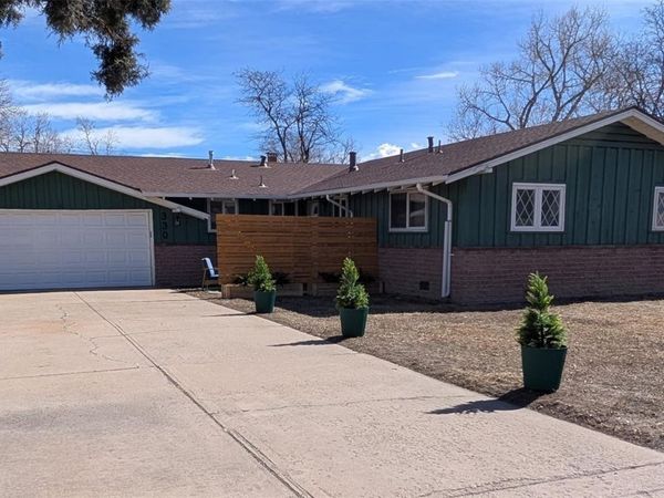 330 S Pierce Street, Lakewood, CO 80226