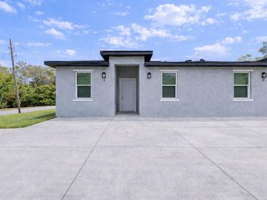 4949 IVES AVENUE, Unit B, DE LEON SPRINGS, FL 32130