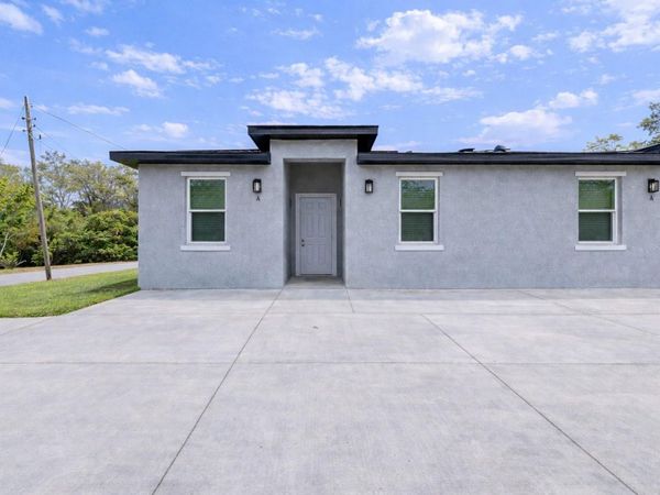 4949 IVES AVENUE, Unit B, DE LEON SPRINGS, FL 32130