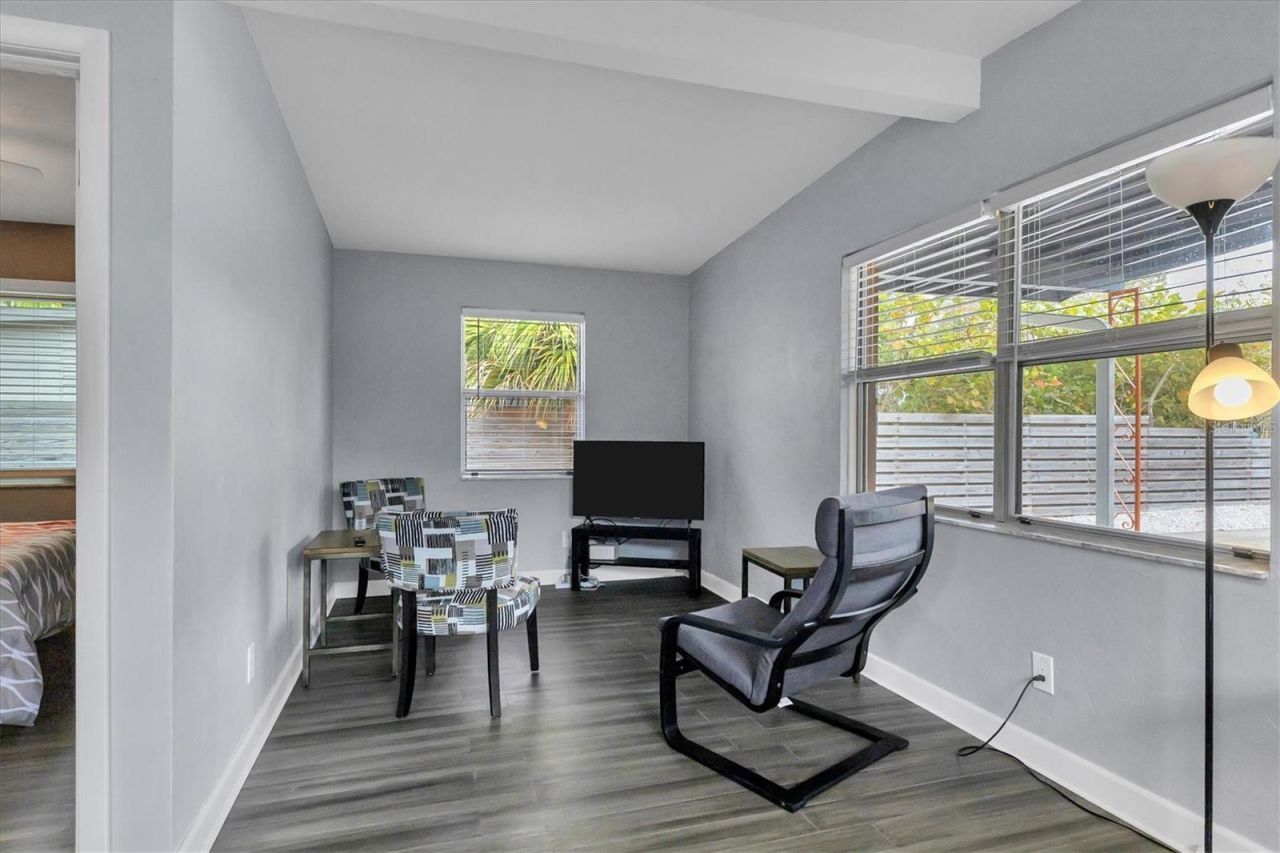 2305 Novus Street, Sarasota, FL 34237 Photo