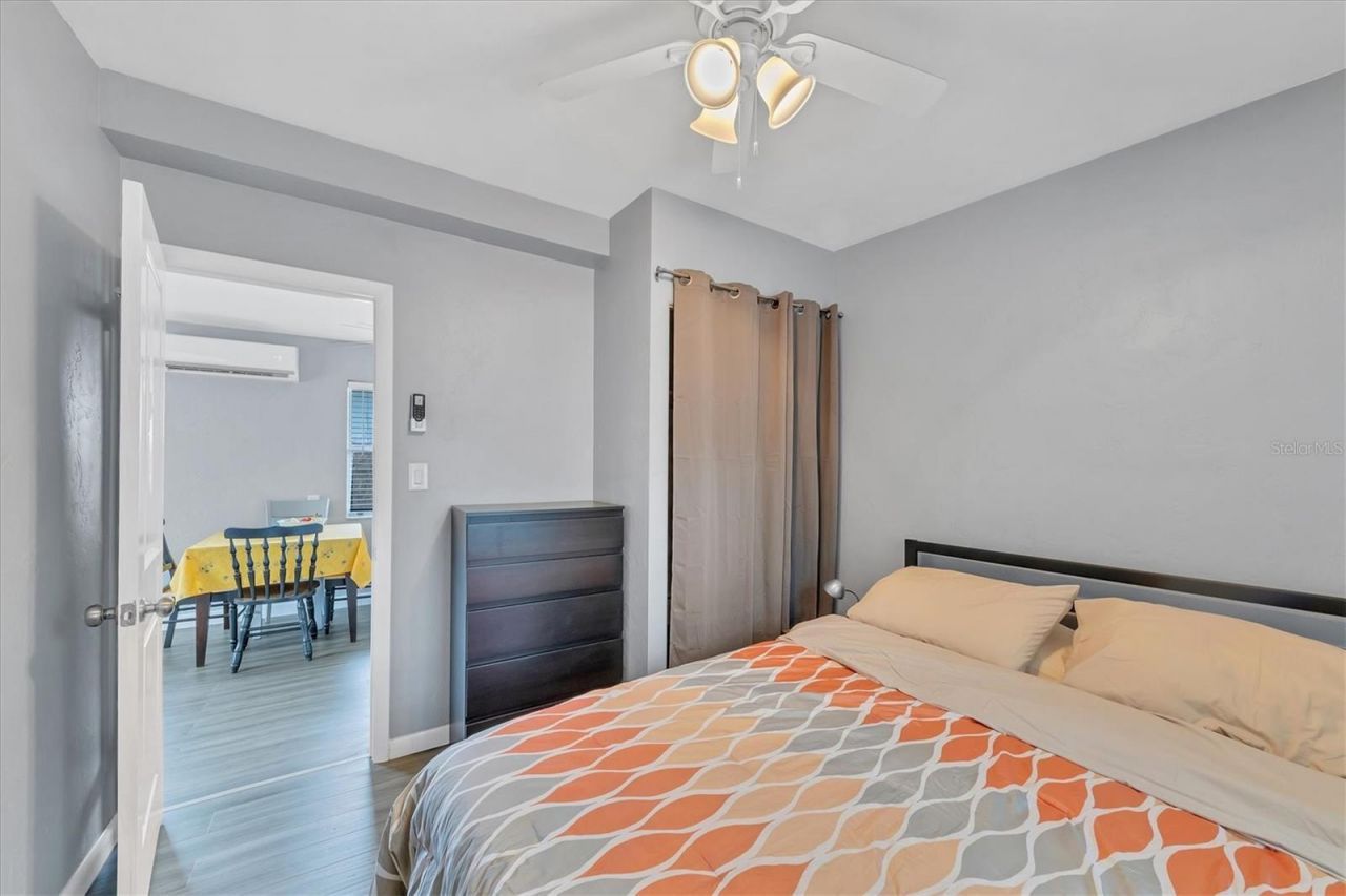 2305 Novus Street, Sarasota, FL 34237 Photo