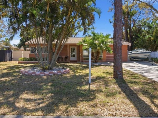 718 BAY VISTA BOULEVARD S, ST PETERSBURG, FL 33705
