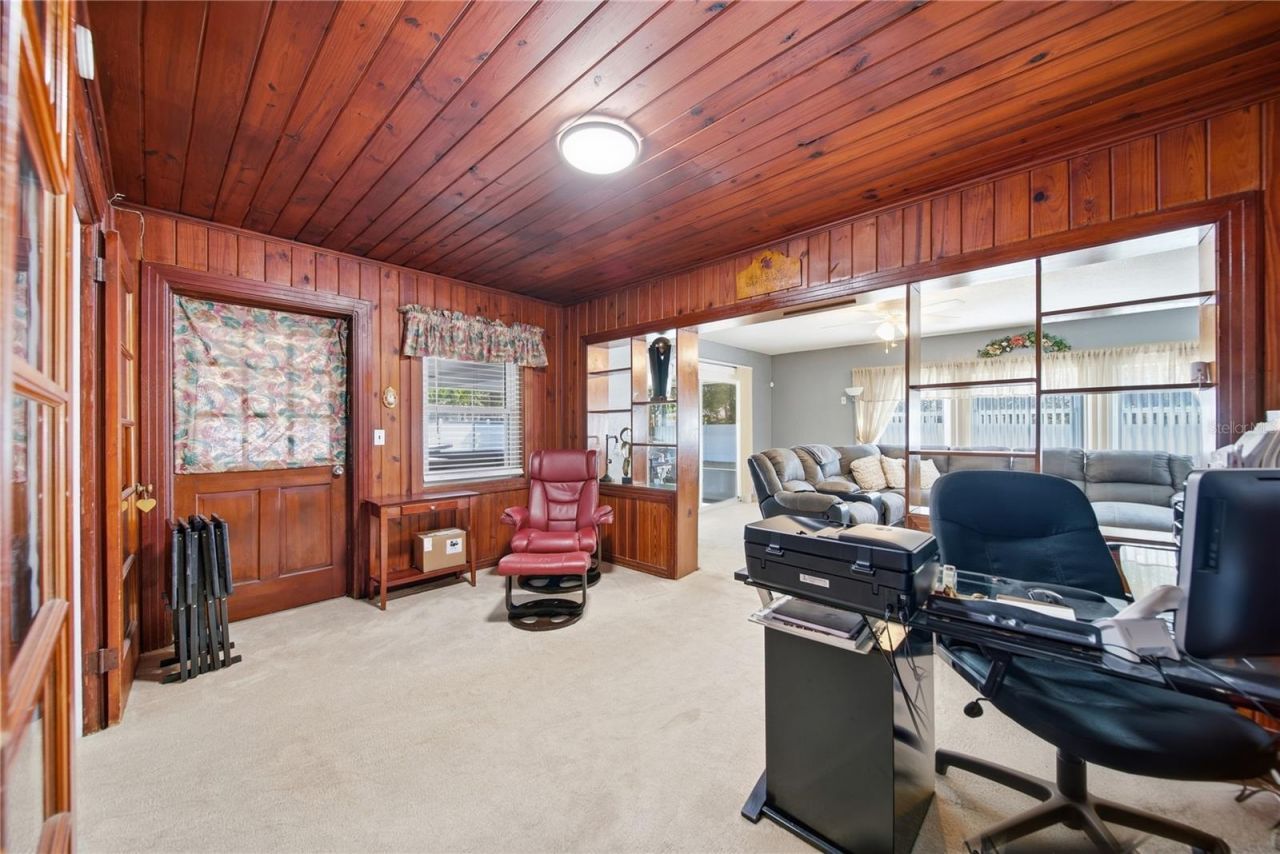 718 Bay Vista Boulevard S, Saint Petersburg, FL 33705 Photo