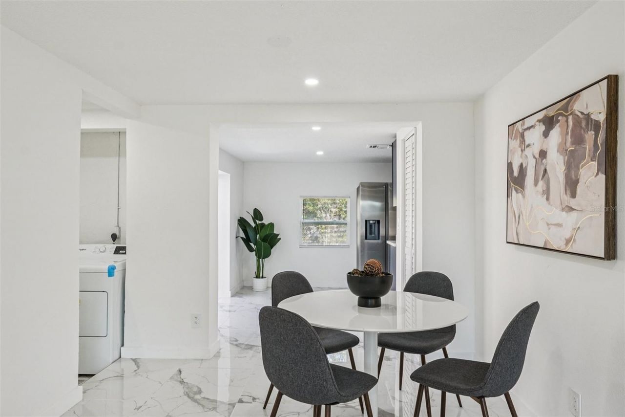 6832 16th Way S, Saint Petersburg, FL 33712 Photo