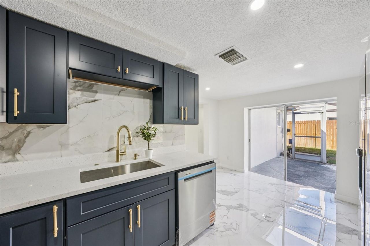 6832 16th Way S, Saint Petersburg, FL 33712 Photo