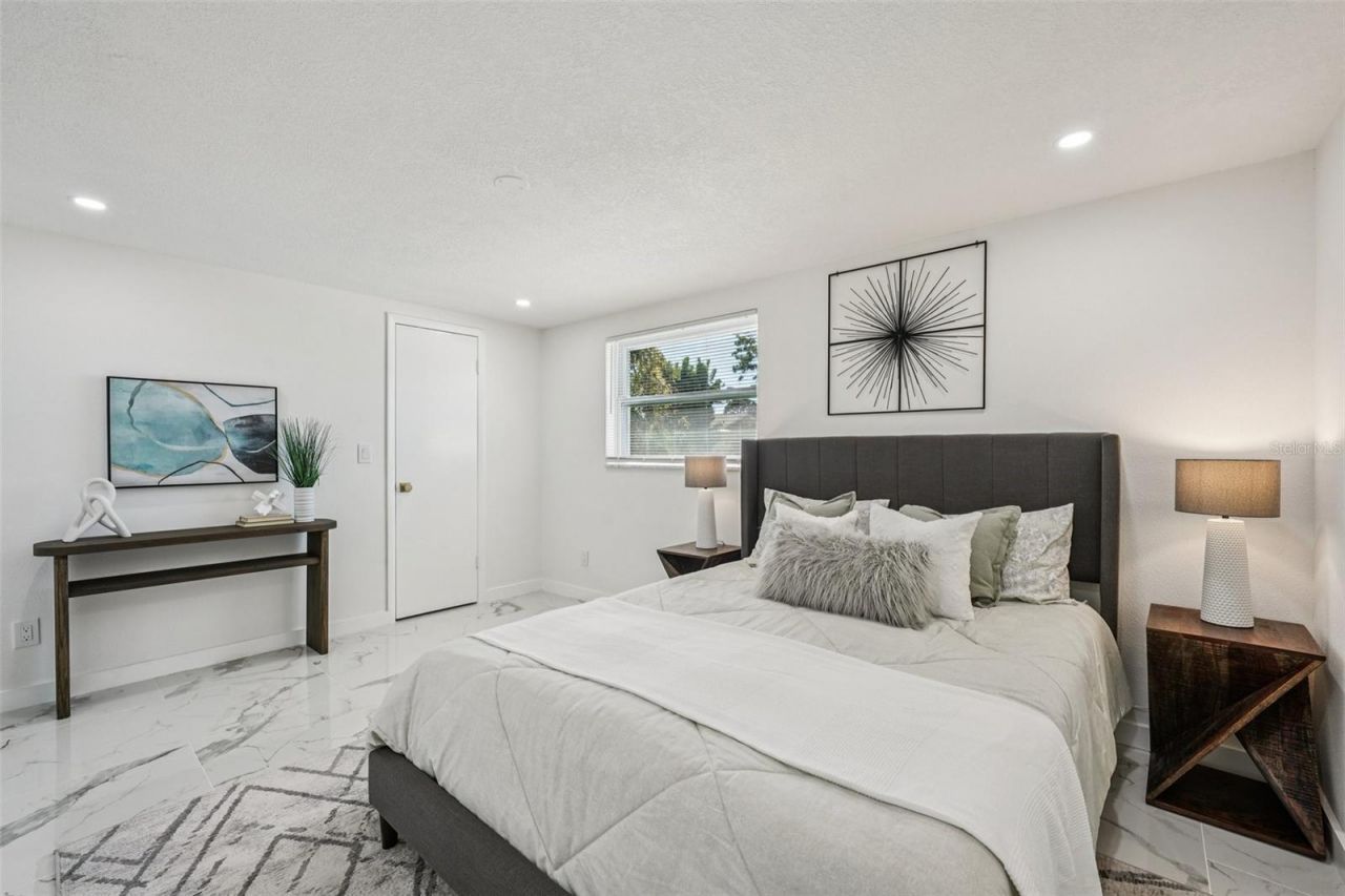 6832 16th Way S, Saint Petersburg, FL 33712 Photo