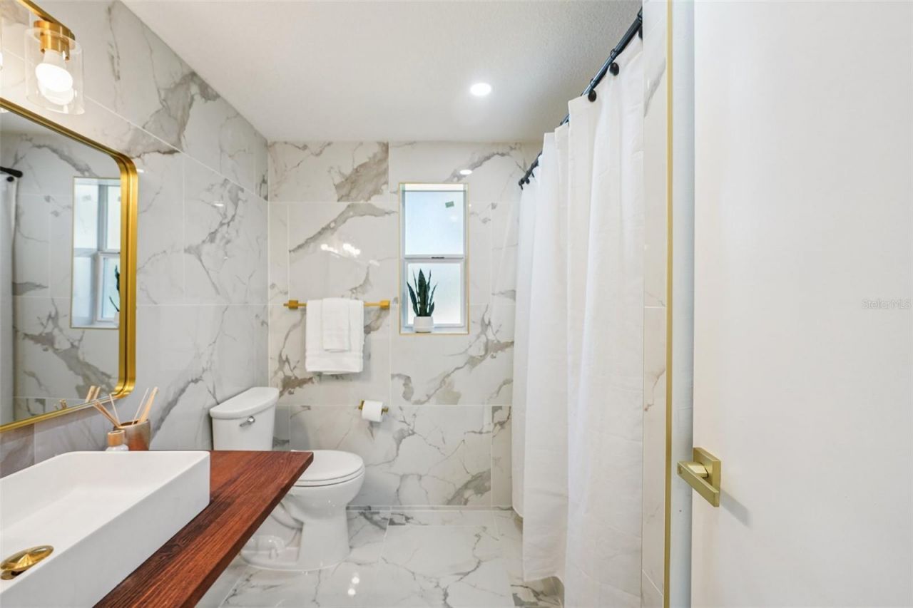 6832 16th Way S, Saint Petersburg, FL 33712 Photo