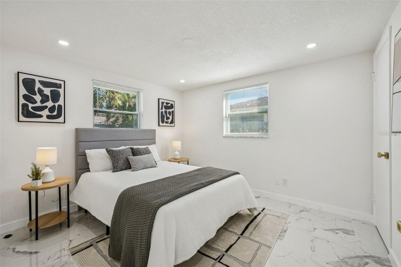 6832 16th Way S, Saint Petersburg, FL 33712 Photo