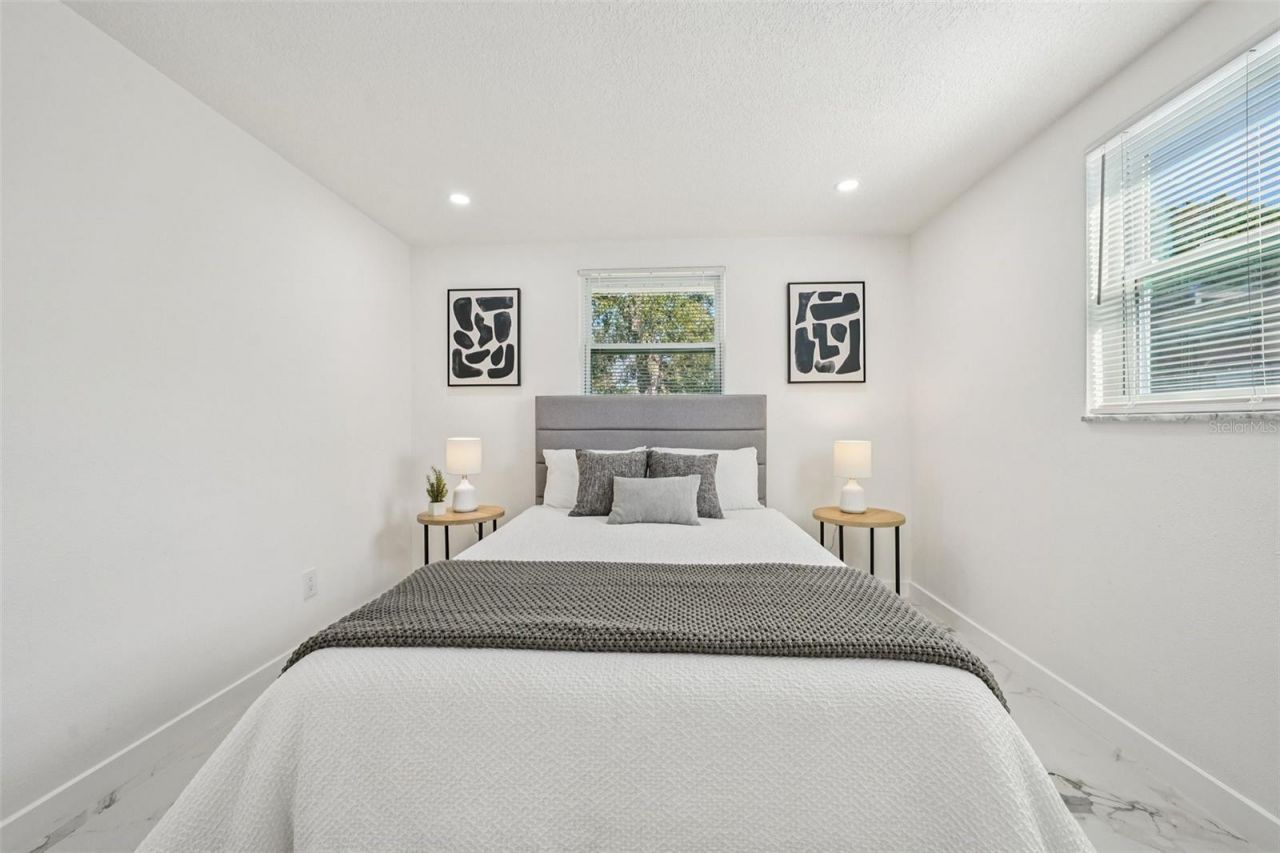 6832 16th Way S, Saint Petersburg, FL 33712 Photo