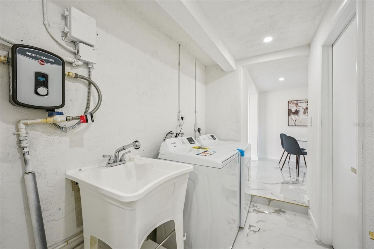 6832 16th Way S, Saint Petersburg, FL 33712 Photo