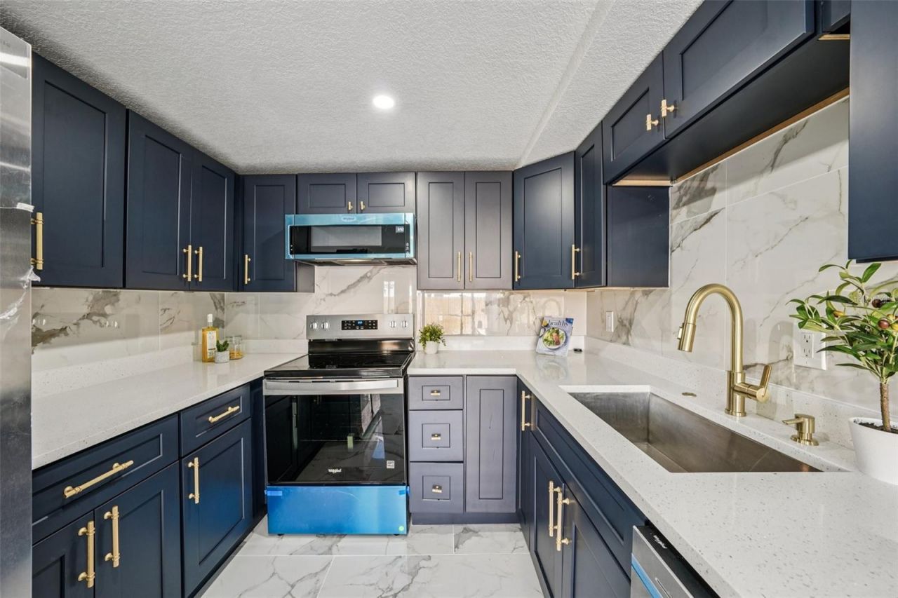 6832 16th Way S, Saint Petersburg, FL 33712 Photo