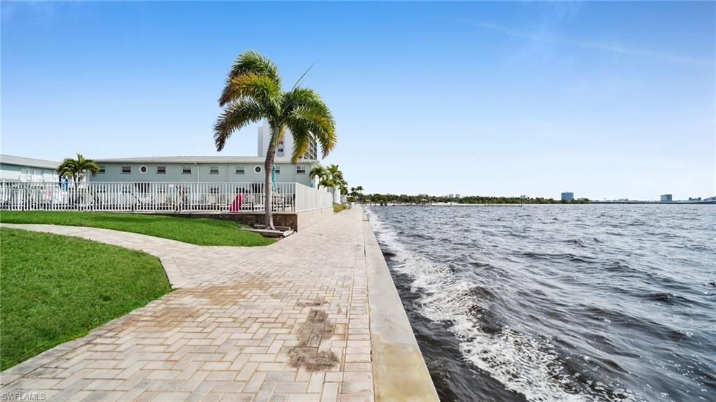 3344 N Key Dr , Unit 4, North Fort Myers, FL 33903 Photo