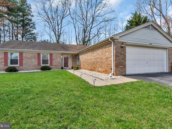2568 FOREST KNOLL, ANNAPOLIS, MD 21401