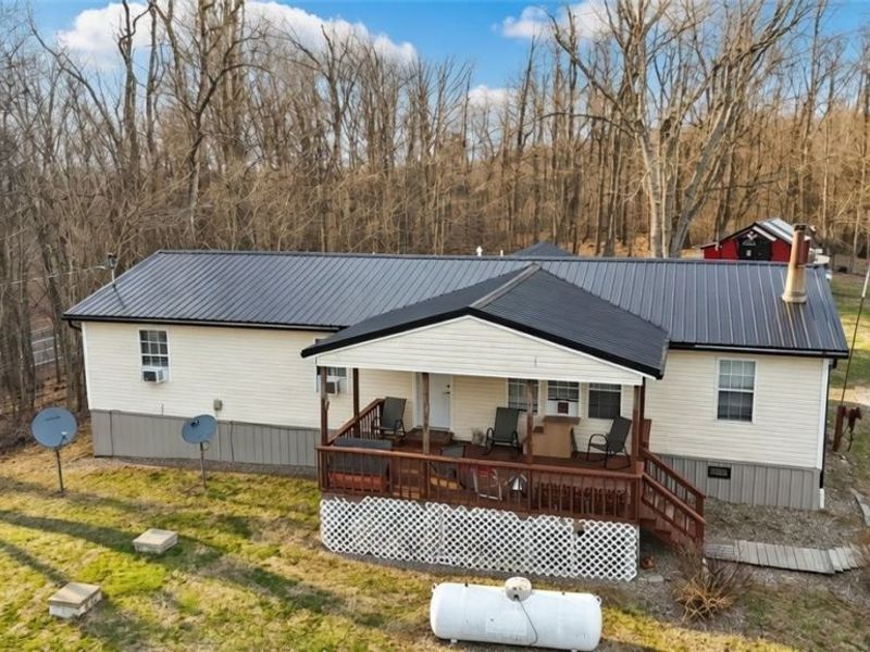 33127 State Route 83, Millersburg, OH 44654 Photo 1