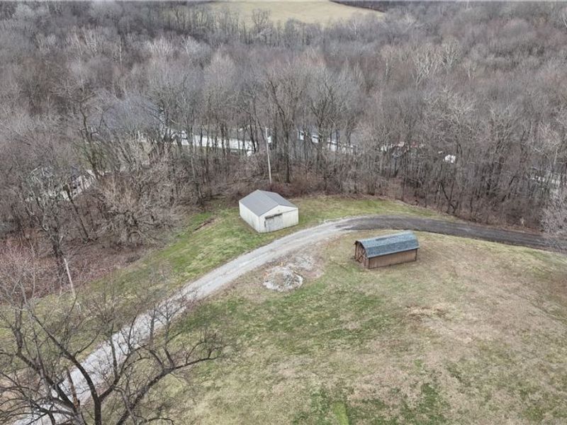 33127 State Route 83, Millersburg, OH 44654 Photo 11