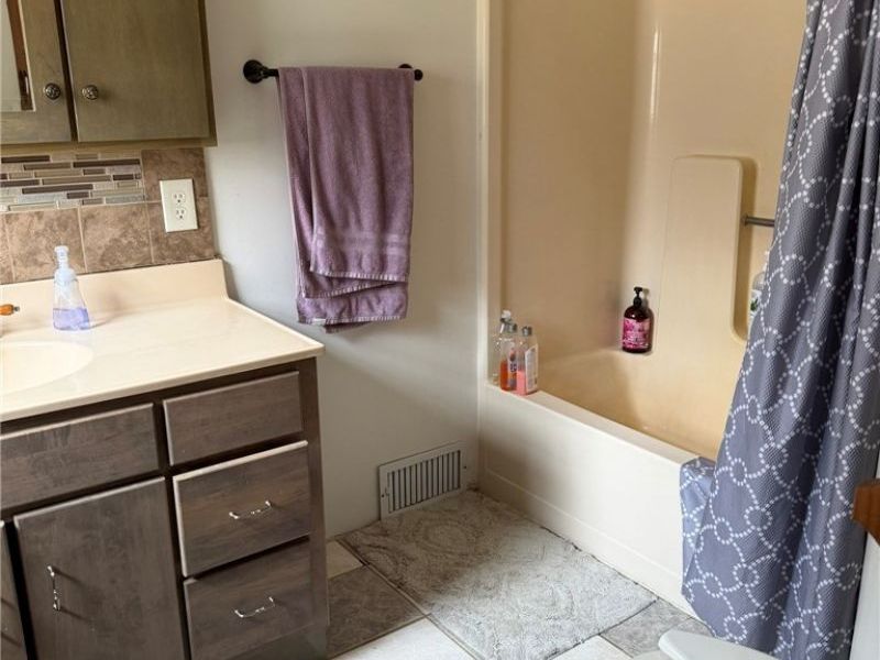 33127 State Route 83, Millersburg, OH 44654 Photo 25