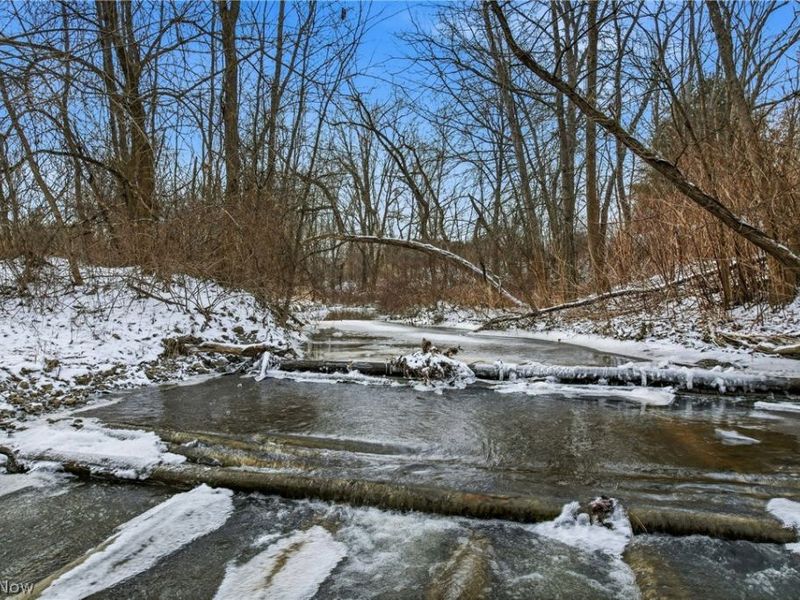 Brookhollow Drive, Warren, OH 44481 Photo 18