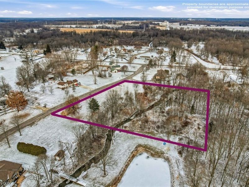 Brookhollow Drive, Warren, OH 44481 Photo 9